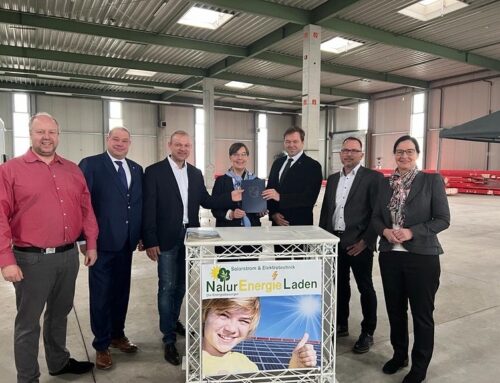 Förderbescheidübergabe zur Standorterweiterung der Naturenergieladen GmbH in Helmstedt